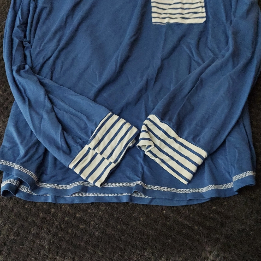 Pajama Set - Picture 3 of 5